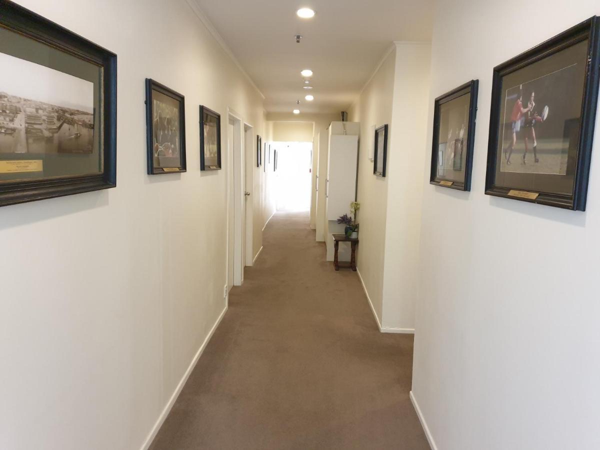 At Eden Park Motel Оукланд Екстериор снимка